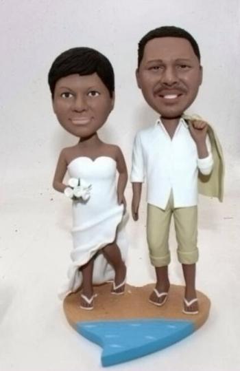 Personalized Wedding bobblehead- on the beach