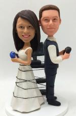Custom wedding cake toppers playing games [1216761]