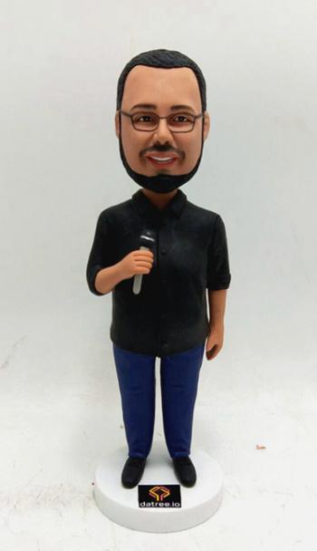 Personalized bobble head- Singing