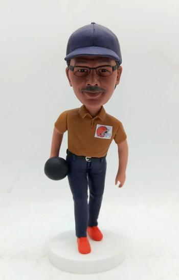 Custom bobblehead-bowling