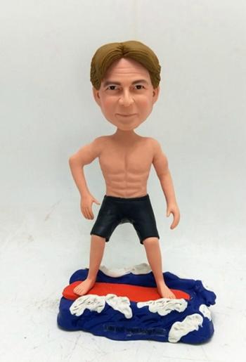 Custom bobblehead-Man with surfing board