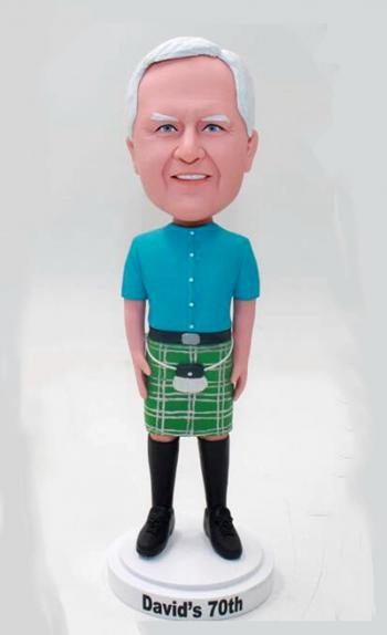 Custom bobbleheads-dress in Kilt