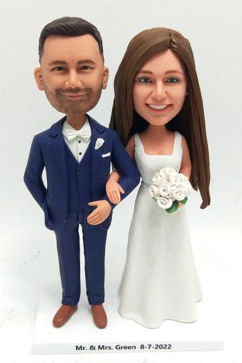 Custom wedding bobblehead cake topper gift