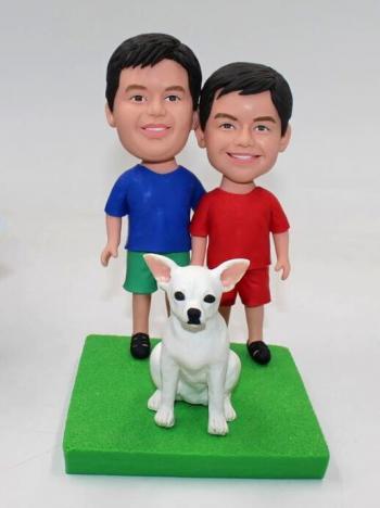 Custom bobbleheads for brothers