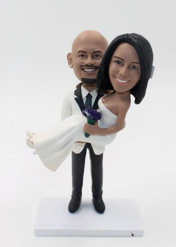 Custom bobbleheads-wedding cake topper