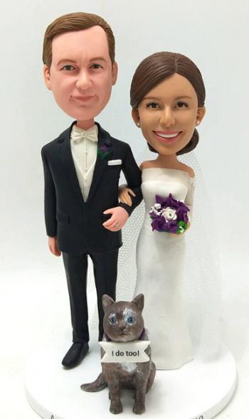 Personalized Wedding Bobbleheads cake topper